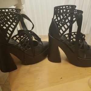 Widow Web platform sandles/ heels